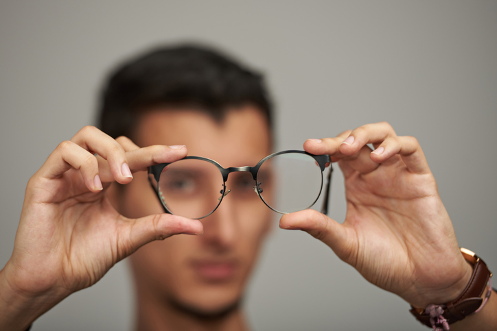 Poor Distance Vision Myopia: The onset of myopia + how does impaired distance vision appear ...