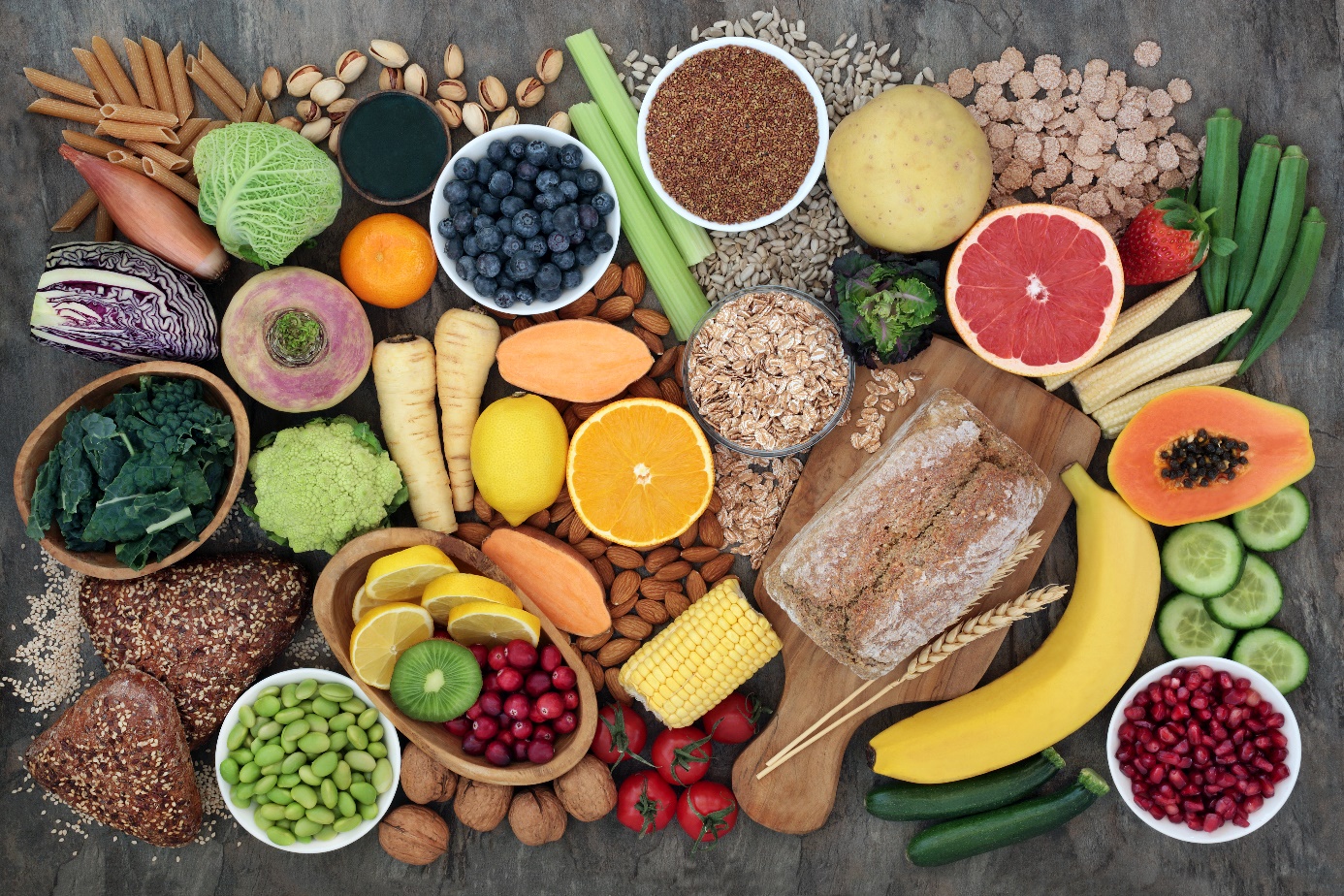 Sources of fibre and vitamin A