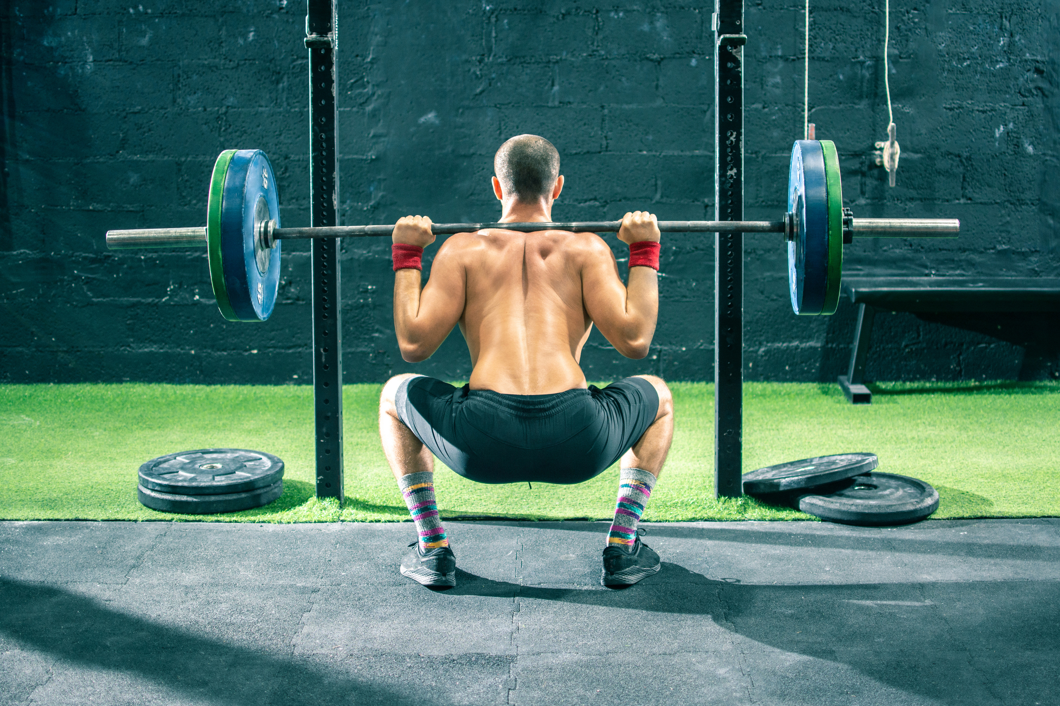 The deep squat is one of the most common exercises in CrossFit training.