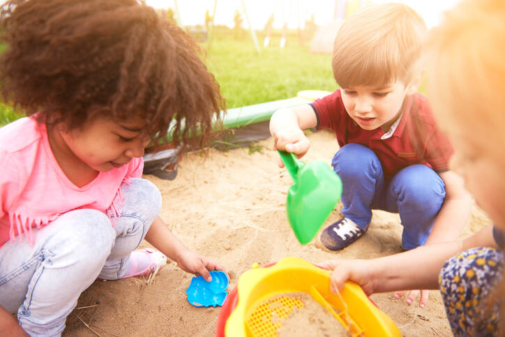 Children's sandbox as a possible health risk?