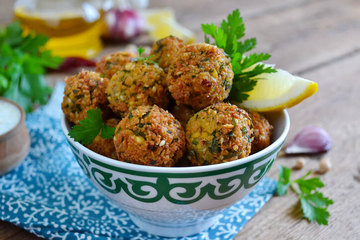 Falafel baked in the oven? Healthy chickpea recipe, not only for vegans