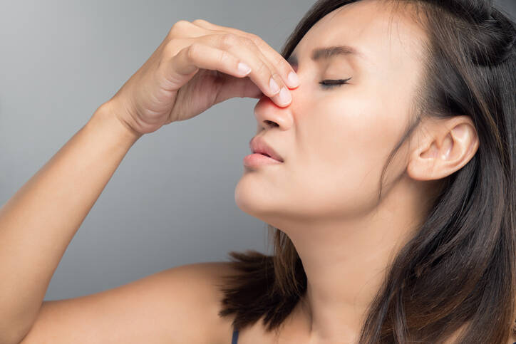 A full nose: what are the causes of an acutely or chronically stuffy nose?