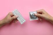 Contraception and young women: what are its benefits and risks? + Types