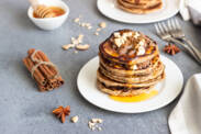 Tasty and healthy pancakes? Our recipe from oatmeal and coconut