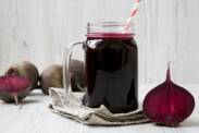 Recipe for a healthy beetroot smoothie. Do you know the effects of beetroot?